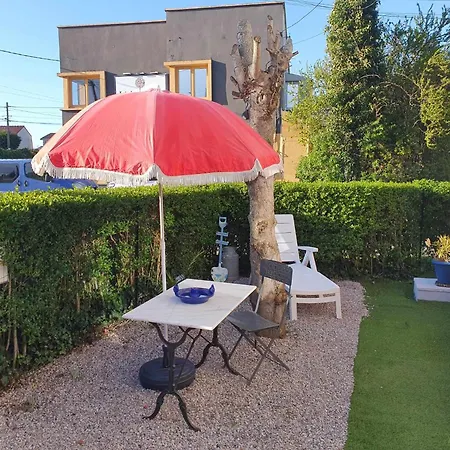 Chez Alain Semesterbostad *